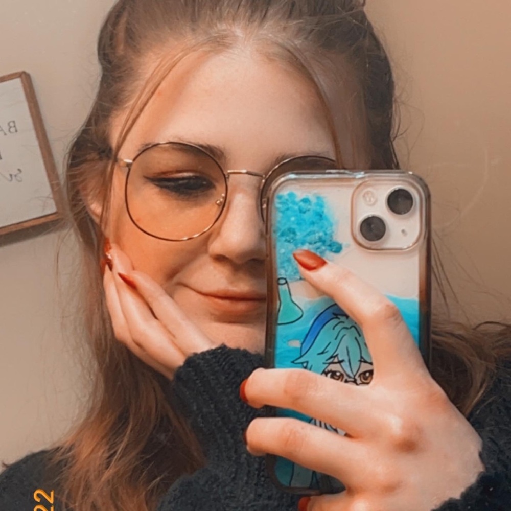 Meet your Posher, Ashlyn